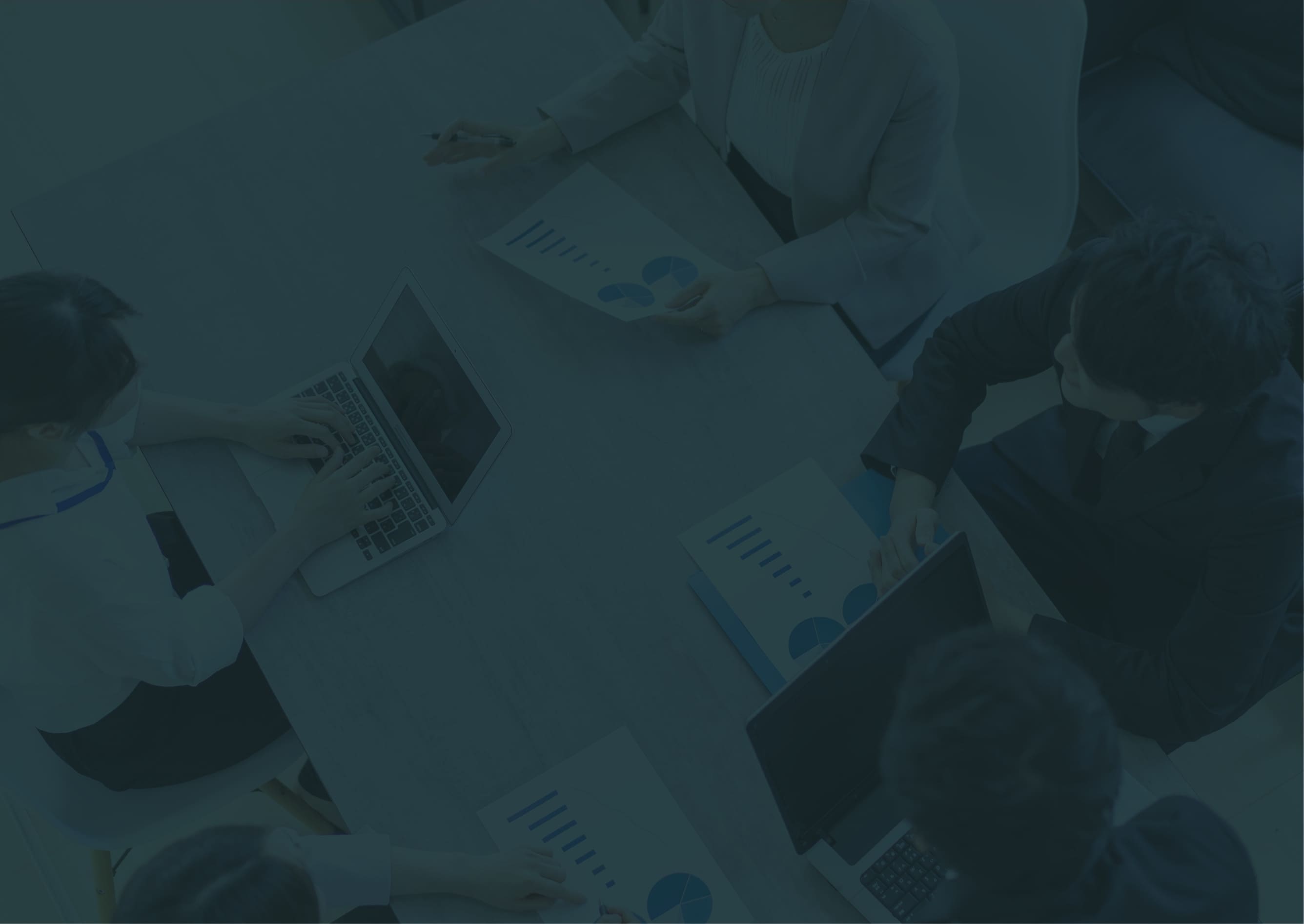 仕事をしている様子